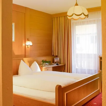 Hotel Garni Eveline Ischgl